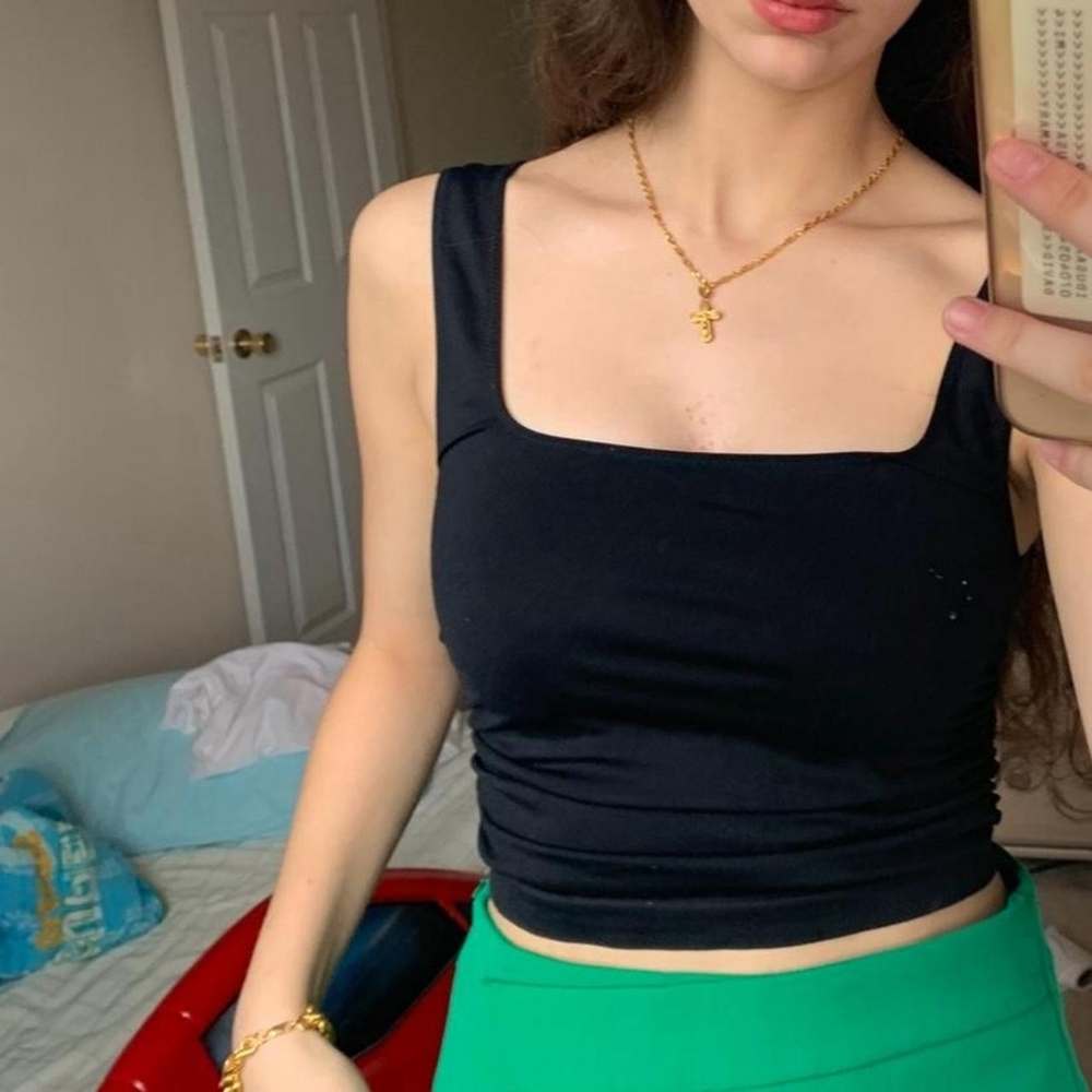 Zara Black Square-Neck Crop Top with Wide Straps